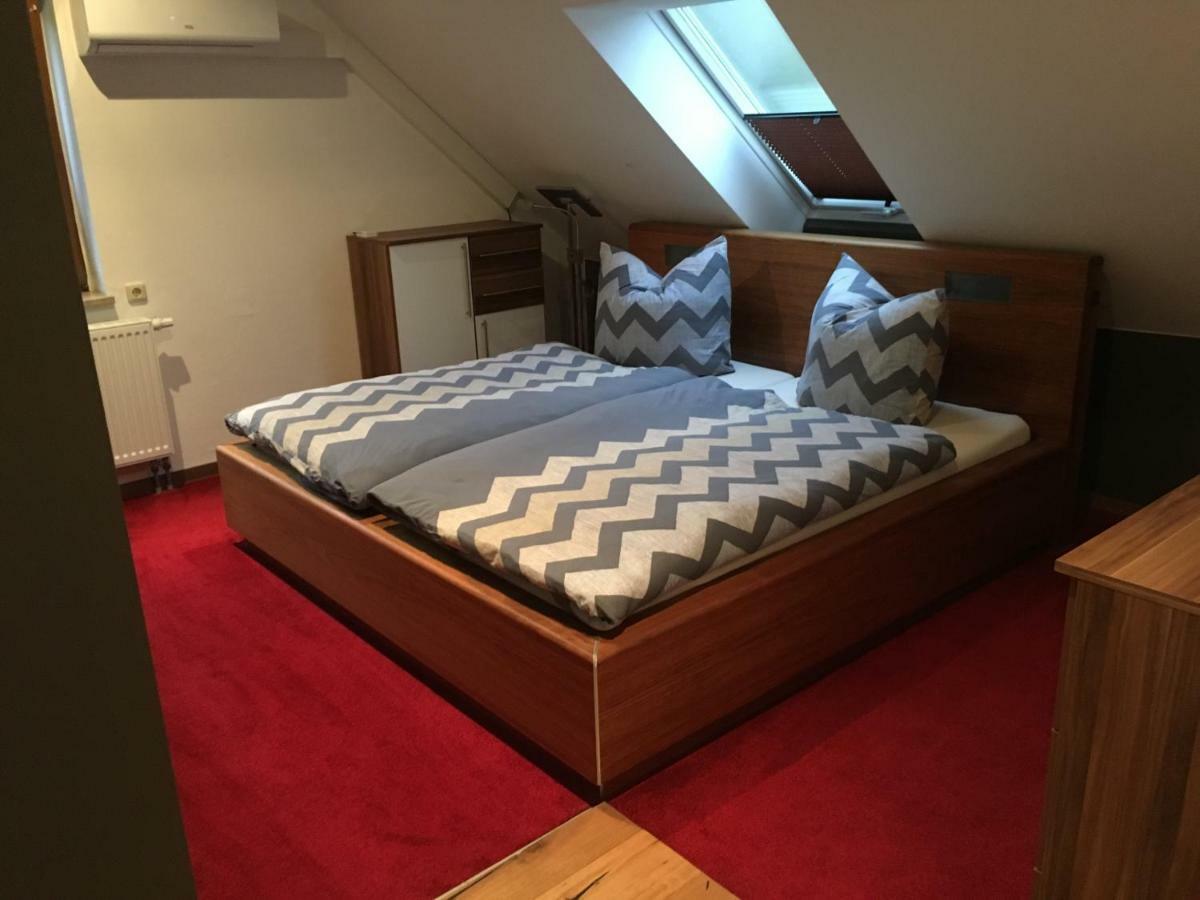 Am Kirchsteig Appartement Schlettau Buitenkant foto